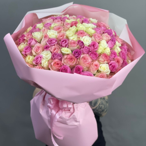 Букет из 151 кенийской розы микс (40 см) в Яхроме