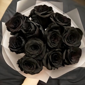 Букет "Черная королева" из 11 черных роз Эквадор (60 см) в Яхроме