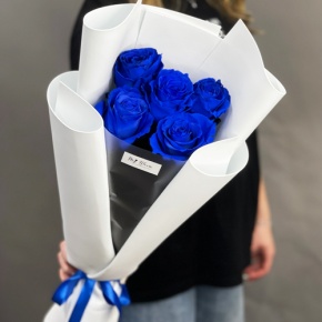 Букет из 5 синих роз Эквадор в Яхроме