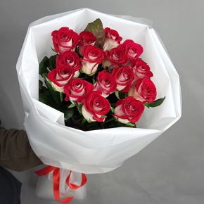 Букет из 15 рубиновых роз (70 см) в Яхроме