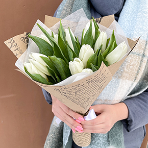 Букет 11 белых тюльпанов в Яхроме
