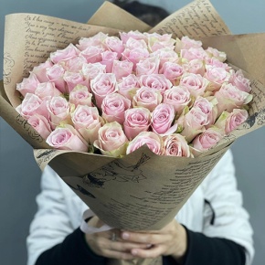 Букет из 51 пастельной розы (40 см) в Яхроме