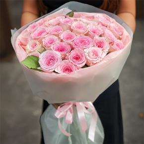 Букет из 25 махровых роз (60 см) в Яхроме