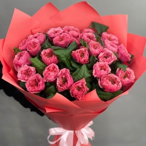 Букет из 25 махровых пионовидных роз Риджентс парк  (70 см) в Яхроме