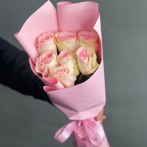 Букет 7 Кенийских розовых роз (40 см) в Яхроме