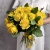 Букет из 25 лимонных роз с рускусом (40 см) в Яхроме Букет из 25 лимонных роз с рускусом (40 см) в Яхроме